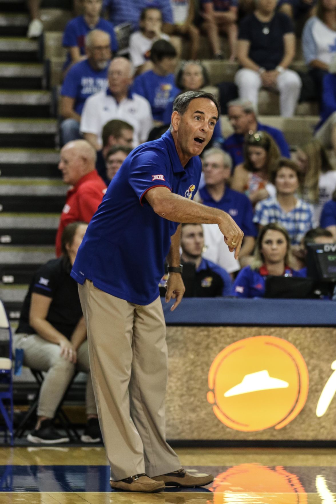 Volleyball vs UMKC 2.jpg